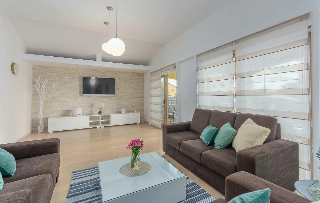 Villa Mala Porec 0*,  Croatia